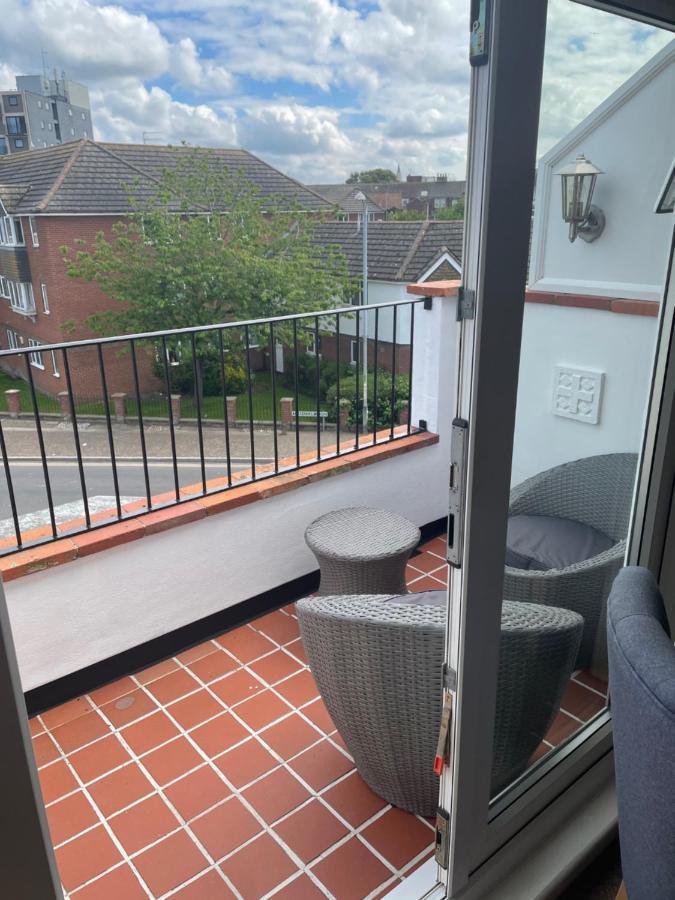 The Courtyard Guest House Great Yarmouth Exterior photo